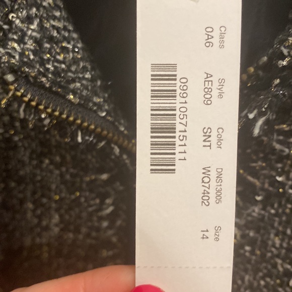 J.Crew lady jacket size 14. There’s a matching skirt that is sold separately. - Picture 4 of 7